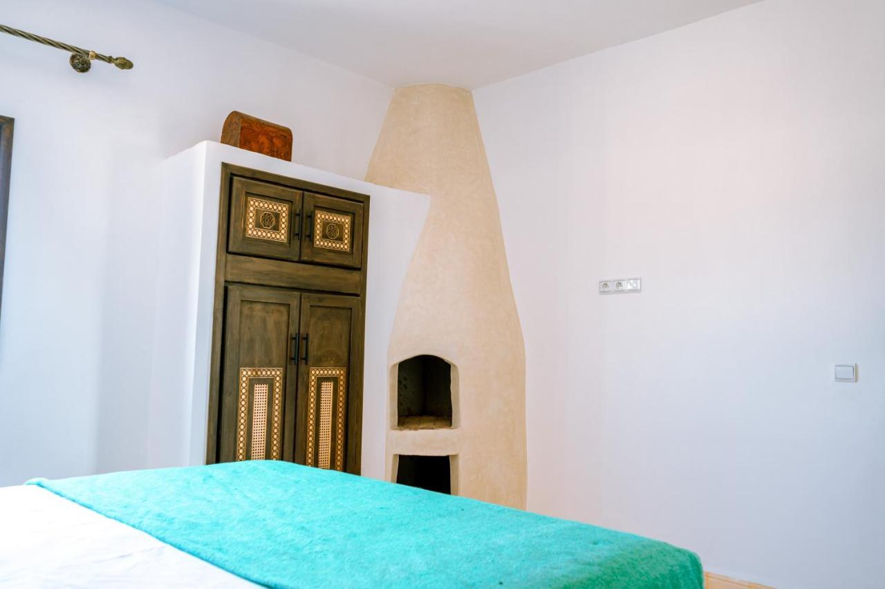 אסאוירה Villa Floratus מראה חיצוני תמונה
