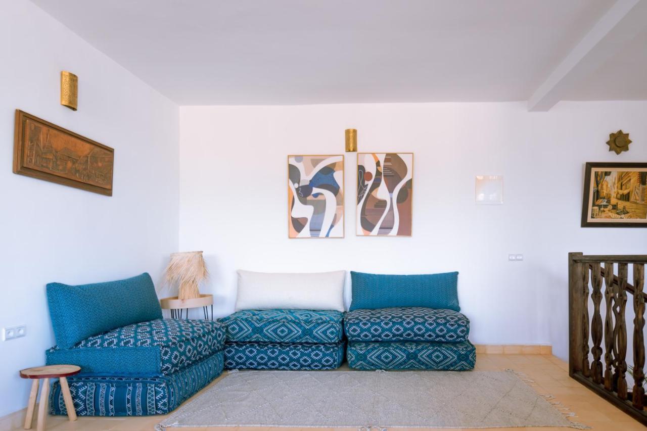 אסאוירה Villa Floratus מראה חיצוני תמונה