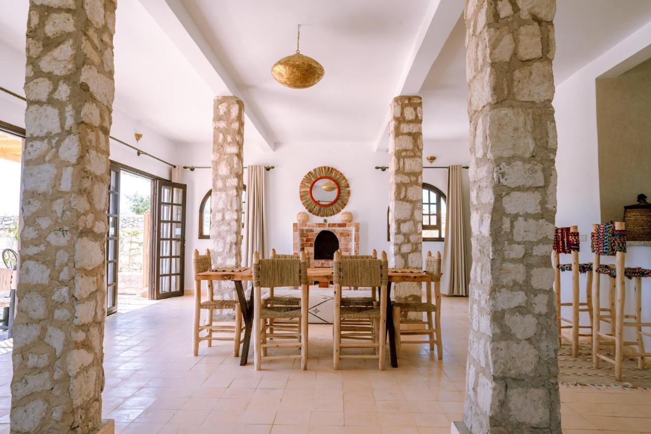 אסאוירה Villa Floratus מראה חיצוני תמונה