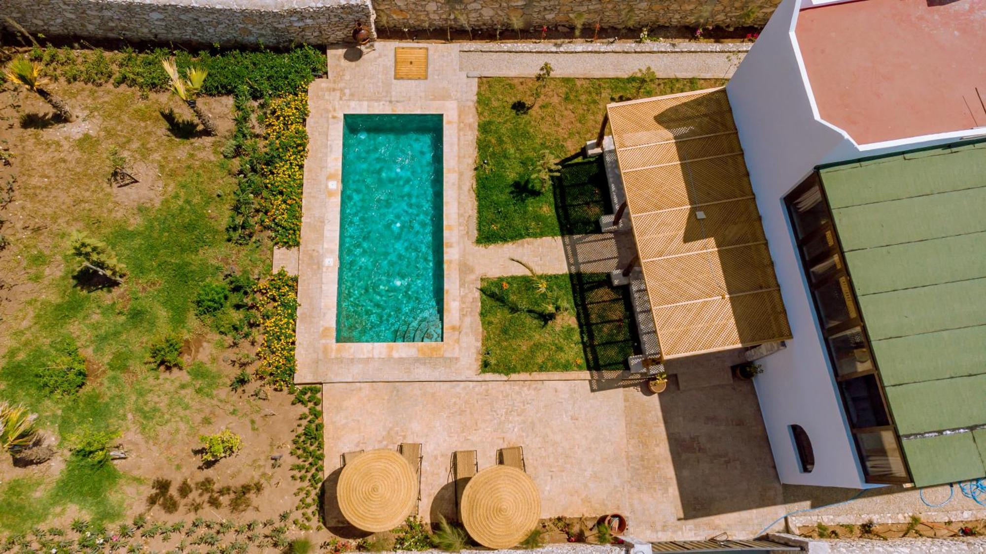 אסאוירה Villa Floratus מראה חיצוני תמונה