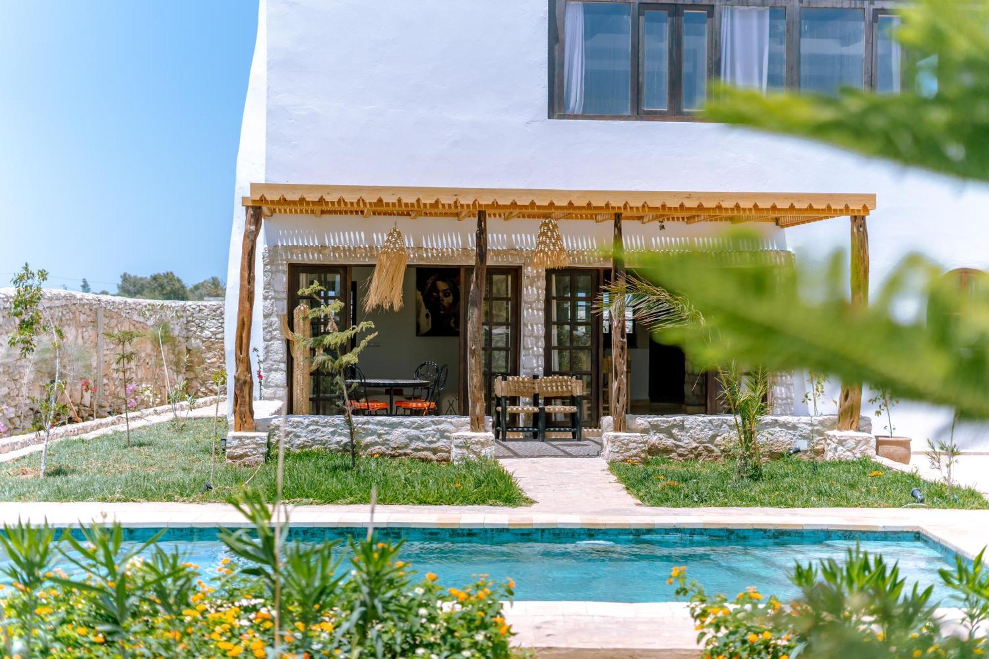 אסאוירה Villa Floratus מראה חיצוני תמונה