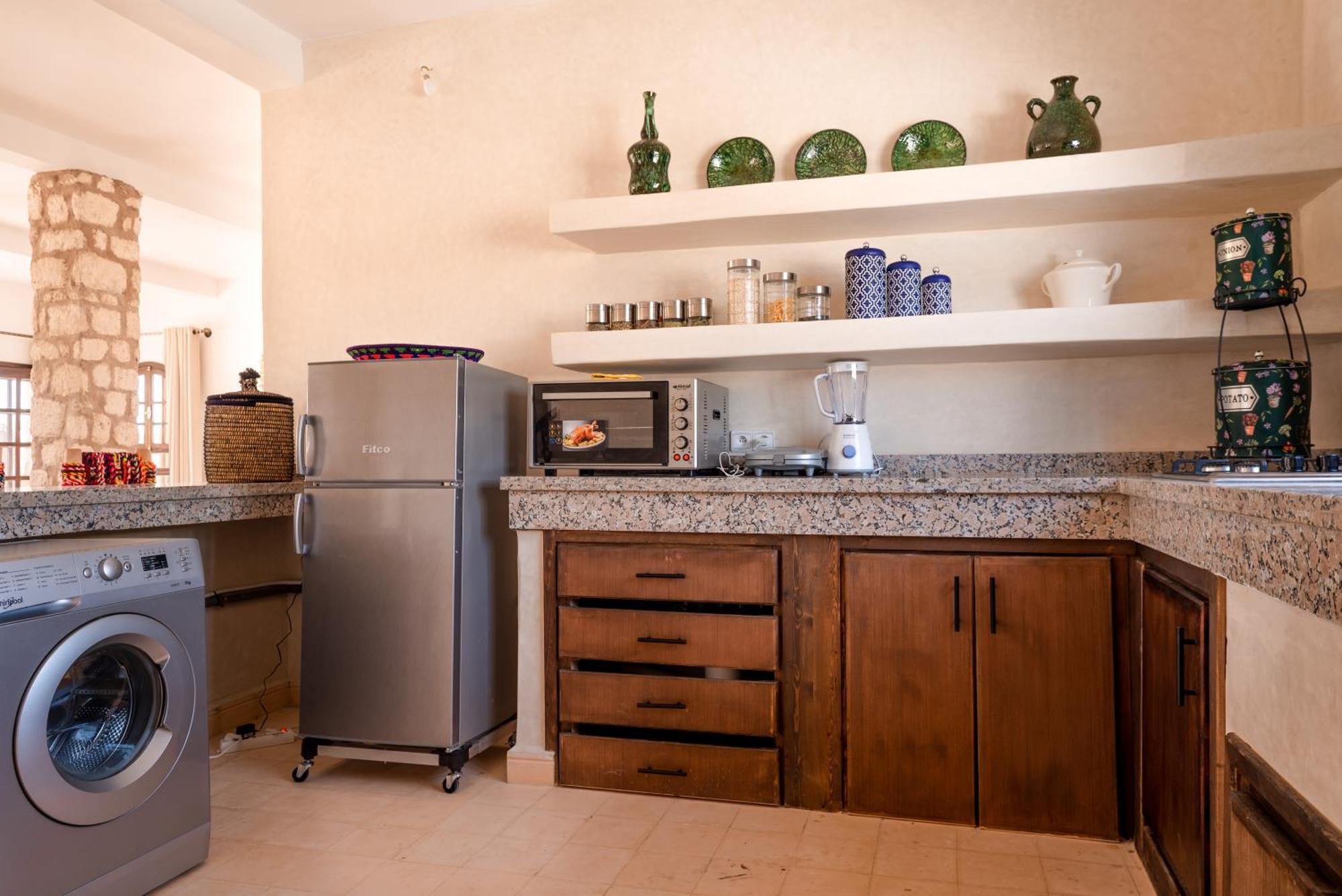 אסאוירה Villa Floratus מראה חיצוני תמונה